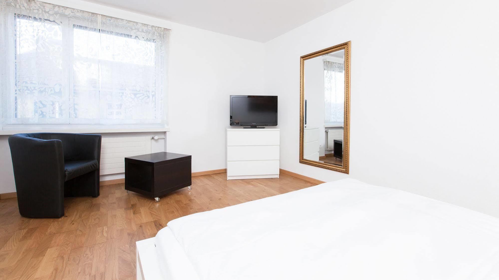 Swiss Star Apartments - Contactless Self Check-In 취리히 외부 사진